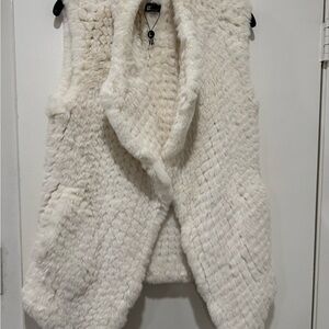 Fur Vest in ivory